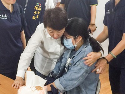 中市紙器廠凌晨火警　2消防員不幸罹難